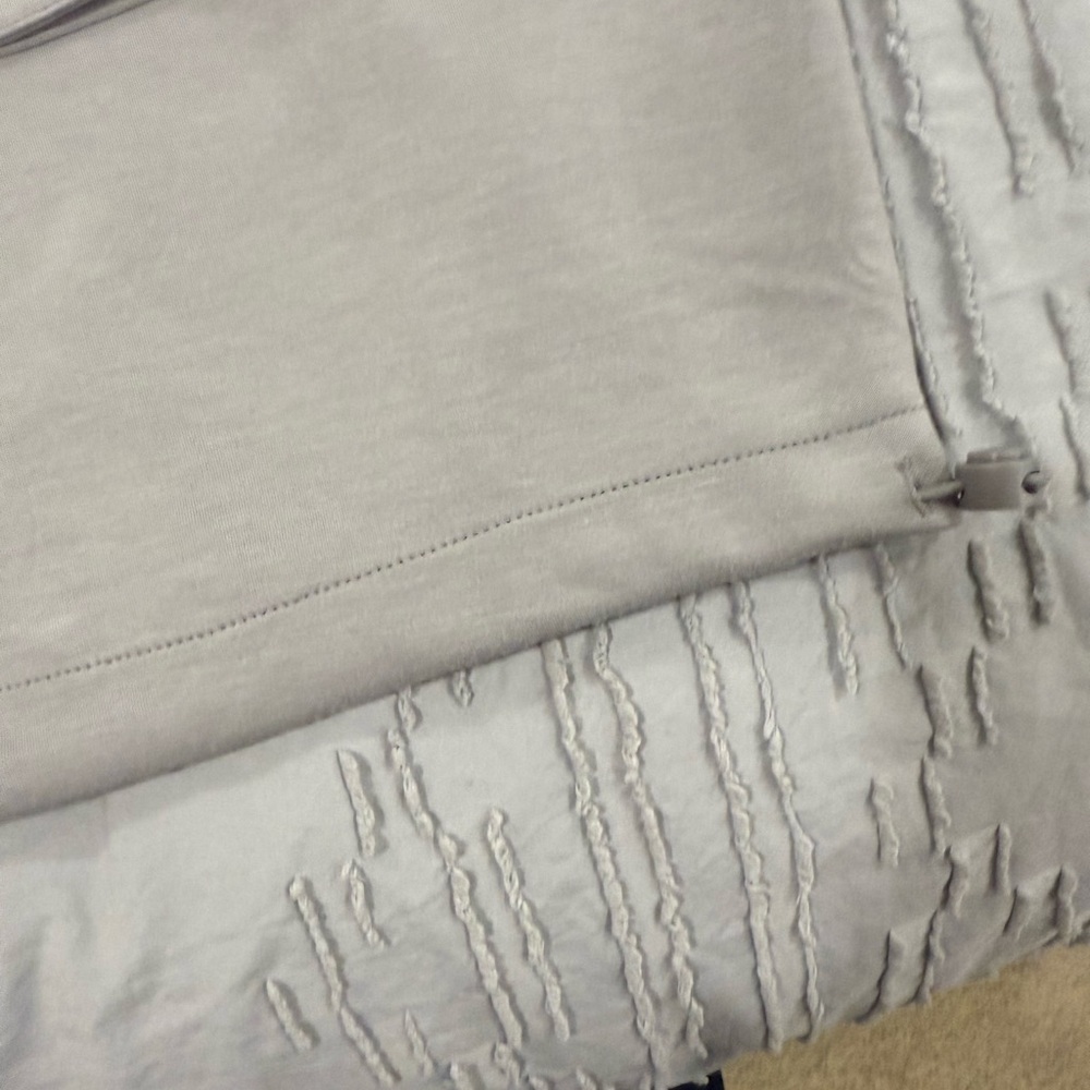 Yogalicious Light Gray Utility Jacket XS EUC - Picture 10 of 16
